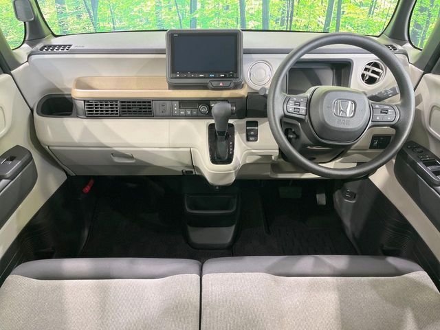 HONDA N BOX 2025 Image 31