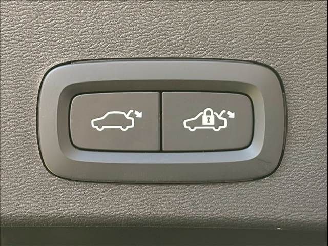 VOLVO XC40 2022 Image 31