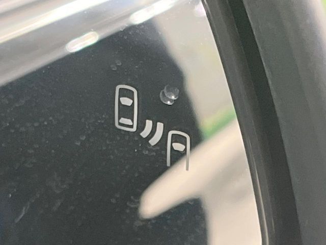 TOYOTA NOAH HYBRID 2023 Image 31