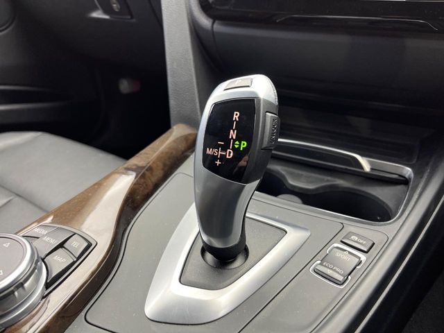 BMW 3SERIES SEDAN 2016 Image 31