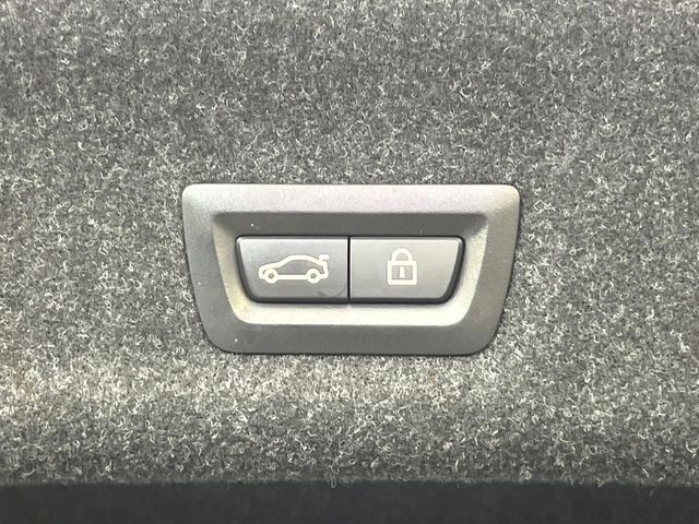 BMW 3SERIES SEDAN 2019 Image 31