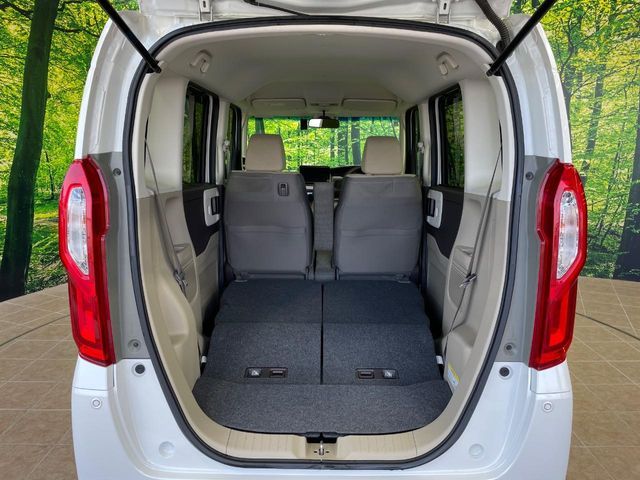 HONDA N BOX 2019 Image 31