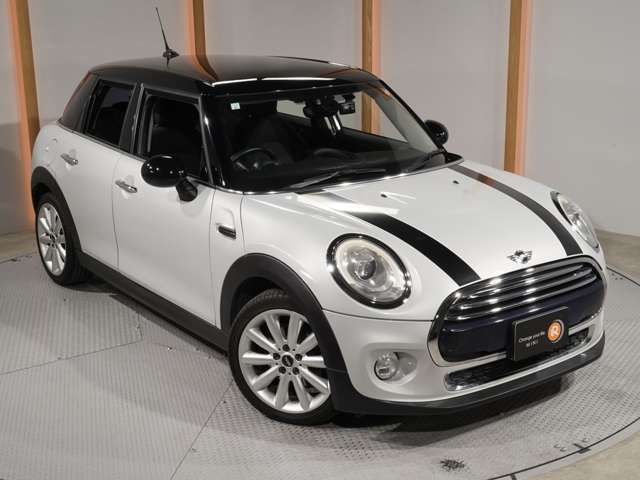 BMW MINI COOPER 5DOO 2015 Image 31