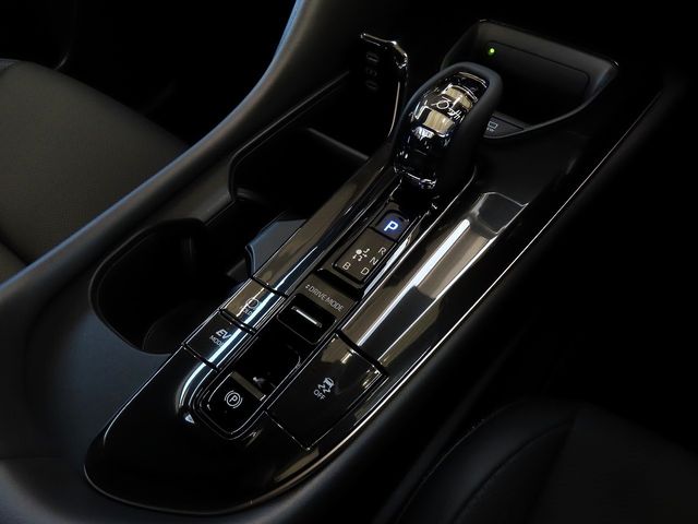 TOYOTA CROWN SPORT 2025 Image 31