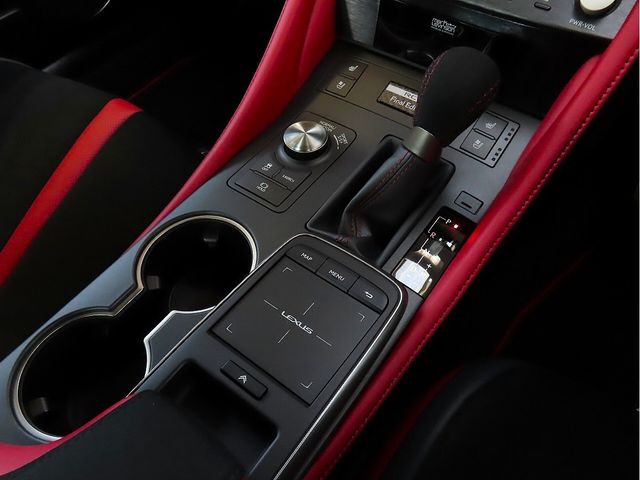 TOYOTA LEXUS RC F 2025 Image 31