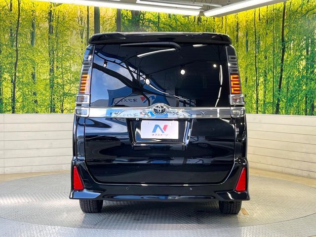 TOYOTA VOXY 2020 Image 31