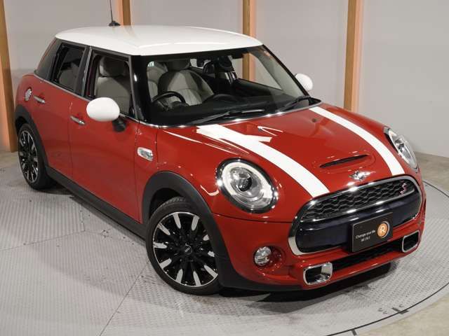 BMW MINI COOPER SD 5 2017 Image 31