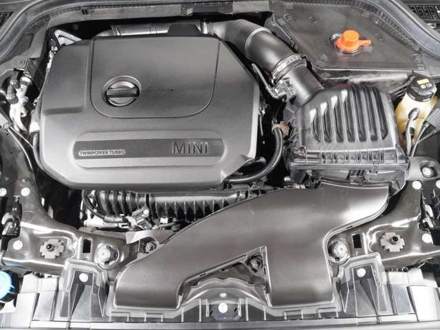 BMW MINI COOPER 5DOOR 2019 Image 31