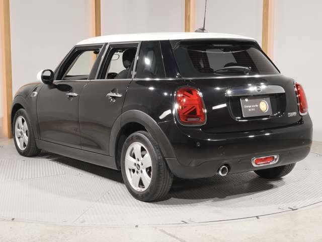 BMW MINI COOPER 5DOOR 2019 Image 31