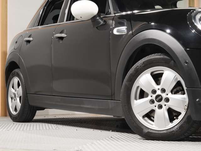 BMW MINI COOPER 5DOOR 2019 Image 31