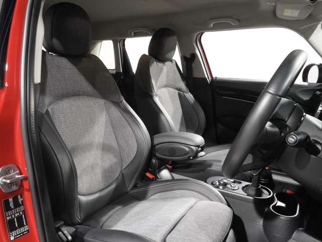 BMW MINI COOPER SD 5DOOR 2023 Image 31