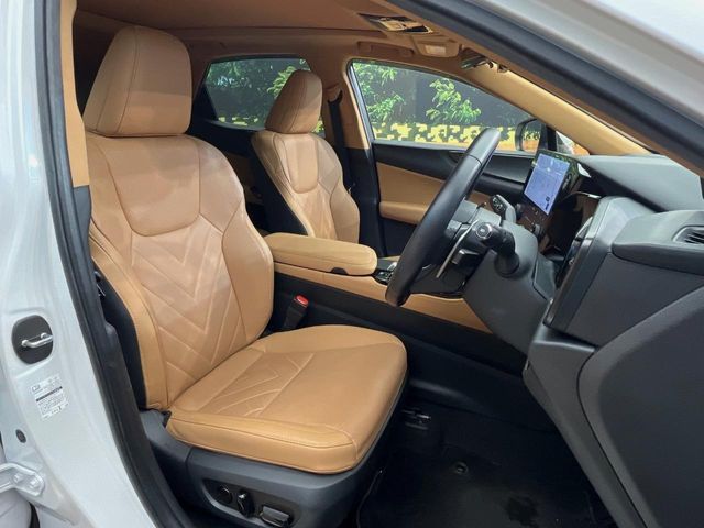 TOYOTA LEXUS NX350H AWD 2023 Image 31