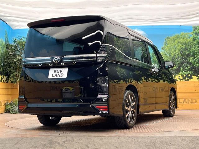 TOYOTA VOXY 2022 Image 31