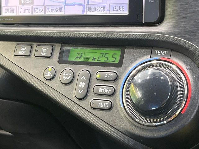 TOYOTA AQUA 2013 Image 31