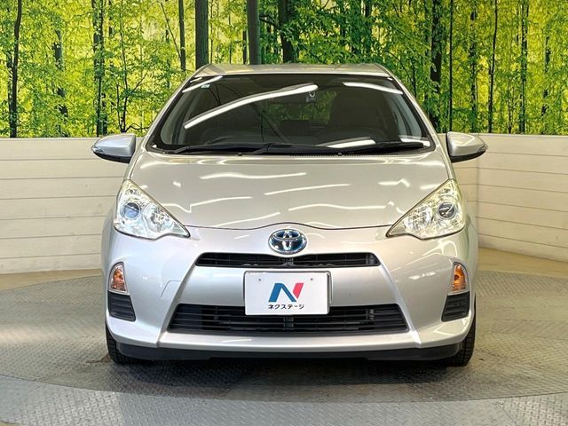 TOYOTA AQUA 2013 Image 31