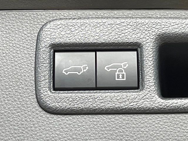 TOYOTA HARRIER 2WD 2025 Image 31