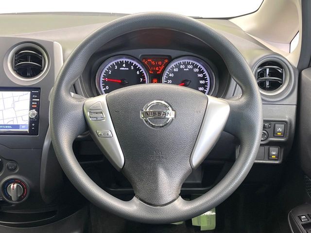 NISSAN NOTE 2016 Image 31