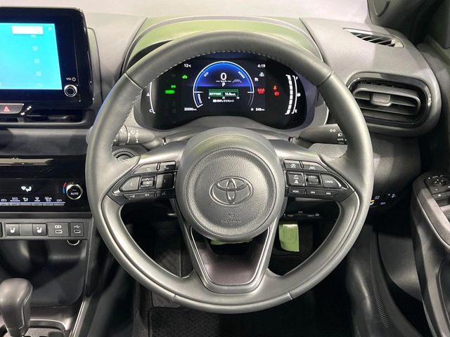 TOYOTA YARIS CROSS HYBRID 2025 Image 31