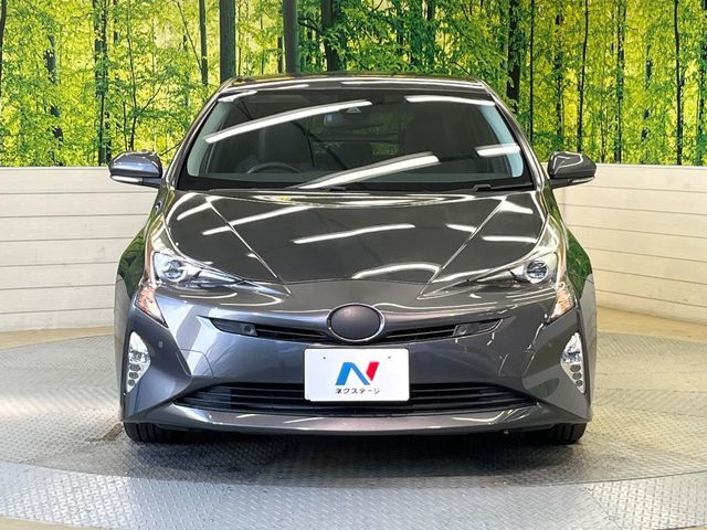 TOYOTA PRIUS 2017 Image 31