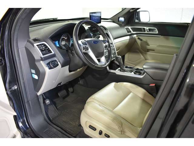 FORD EXPLORER 2WD 2014 Image 31