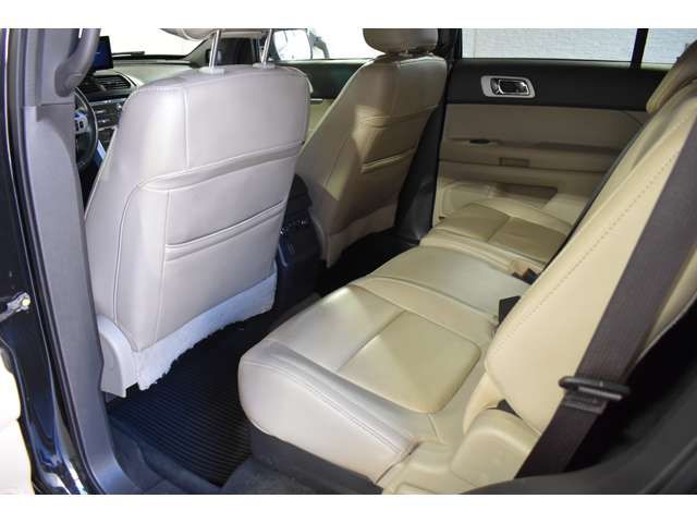 FORD EXPLORER 2WD 2014 Image 31