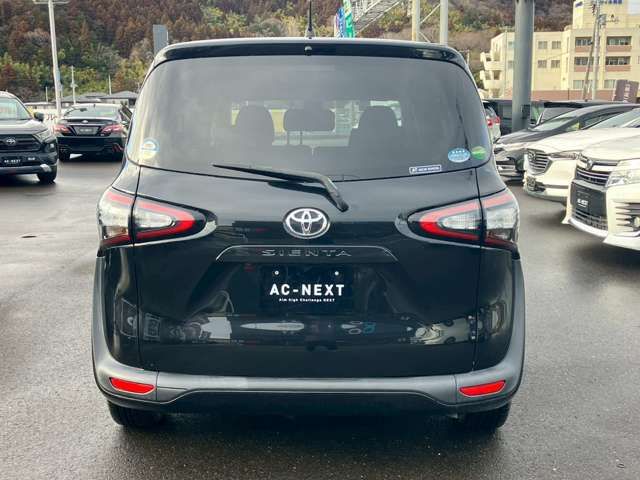TOYOTA SIENTA 2018 Image 31