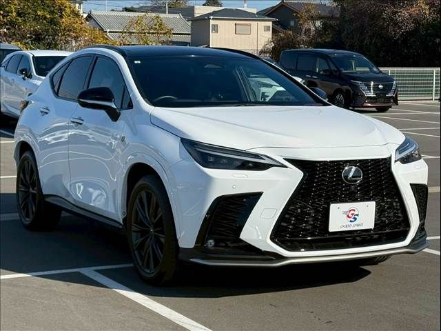 TOYOTA LEXUS NX350H 2023 Image 31