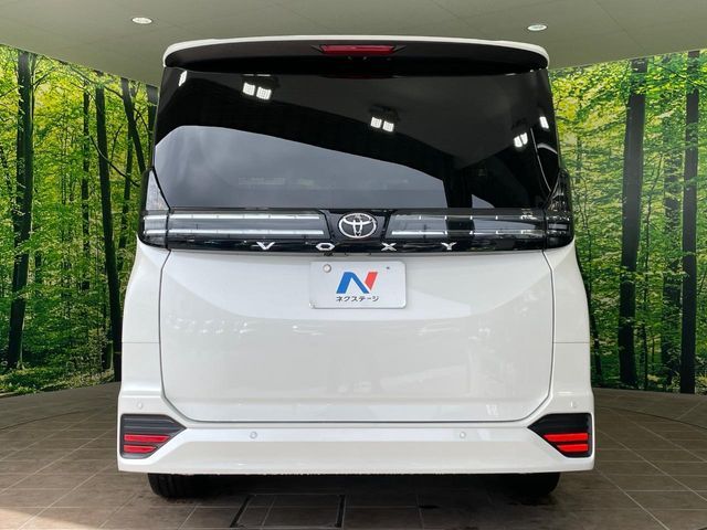 TOYOTA VOXY 2025 Image 31