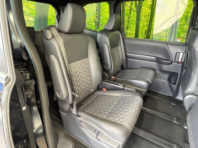 TOYOTA VOXY 2024 Image 31