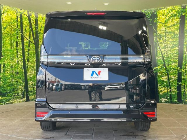 TOYOTA VOXY 2024 Image 31
