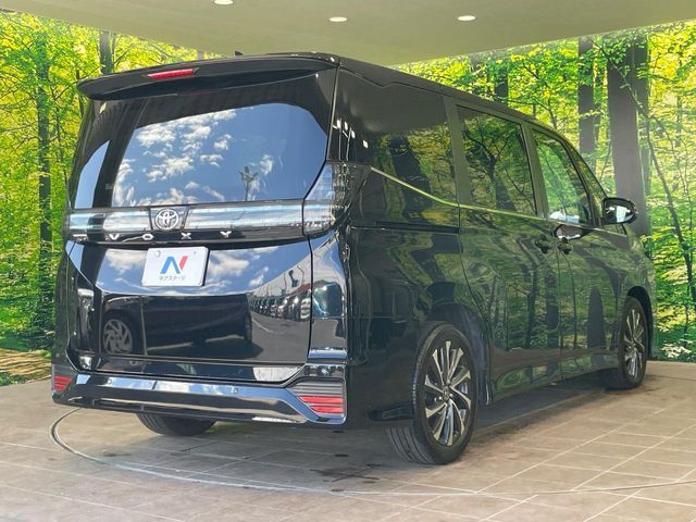 TOYOTA VOXY 2024 Image 31