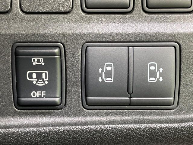 NISSAN SERENA  S-HYBRID 2016 Image 31