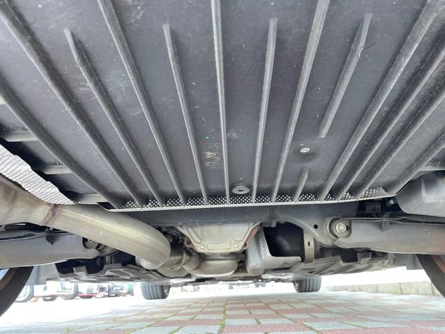 MERCEDES BENZ C CLAS 2016 Image 31