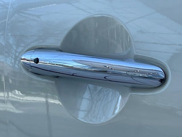 BMW MINI COOPER 5DOO 2017 Image 31