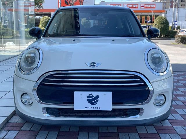 BMW MINI COOPER 5DOO 2017 Image 31