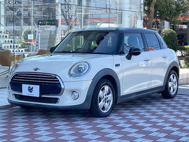 BMW MINI COOPER 5DOO 2017 Image 31