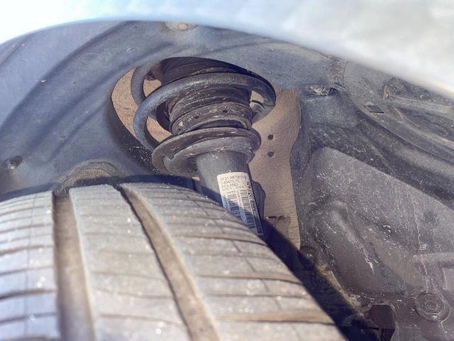 BMW MINI COOPER 5DOO 2017 Image 31