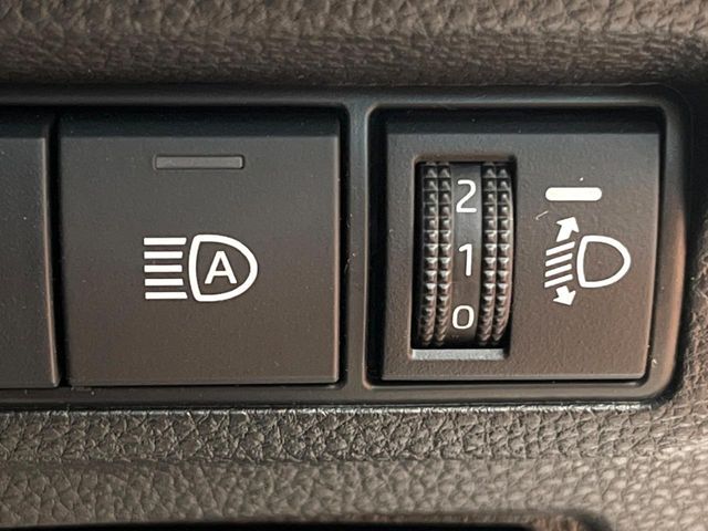 TOYOTA COROLLA CROSS HYBRID 2024 Image 31