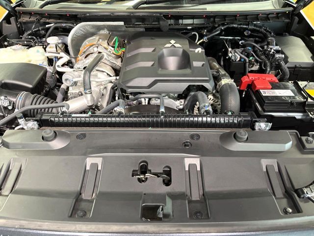 MITSUBISHI TRITON 2024 Image 31