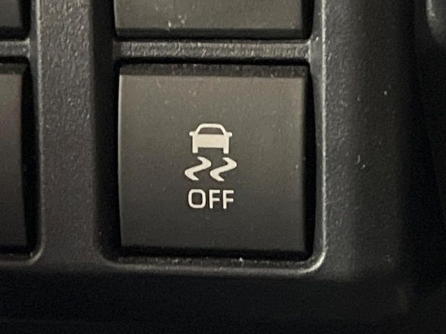 TOYOTA LANDCRUISER 70 2024 Image 31