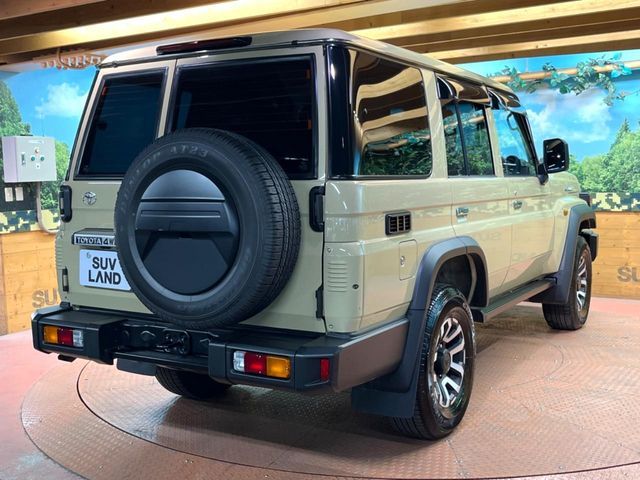 TOYOTA LANDCRUISER 70 2025 Image 31