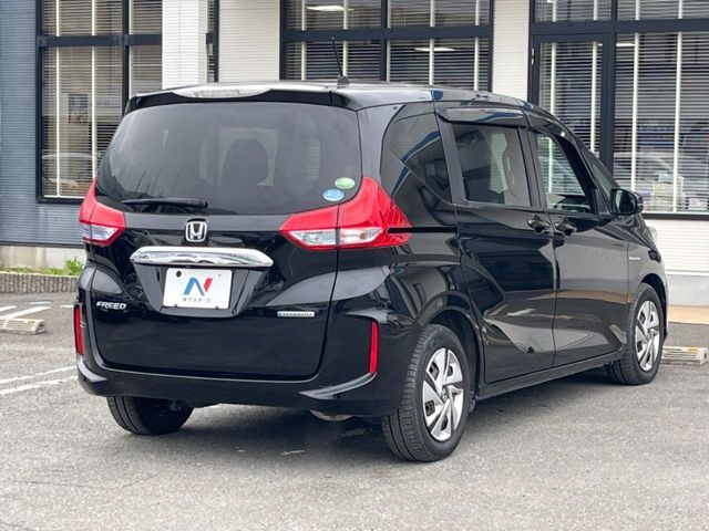 HONDA FREED HYBRID 2017 Image 31
