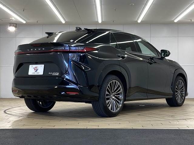 TOYOTA LEXUS RZ450E 2023 Image 31