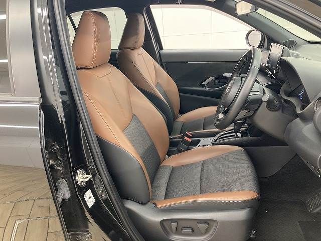 TOYOTA YARIS CROSS HYBRID 2023 Image 31