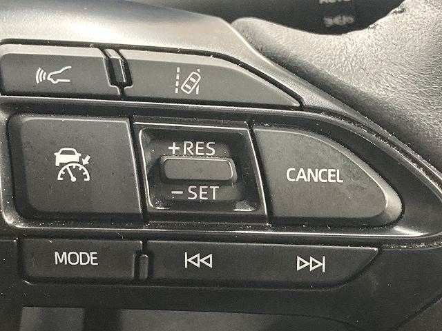 TOYOTA YARIS CROSS HYBRID 2023 Image 31