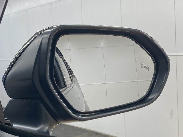 TOYOTA YARIS CROSS HYBRID 2023 Image 31