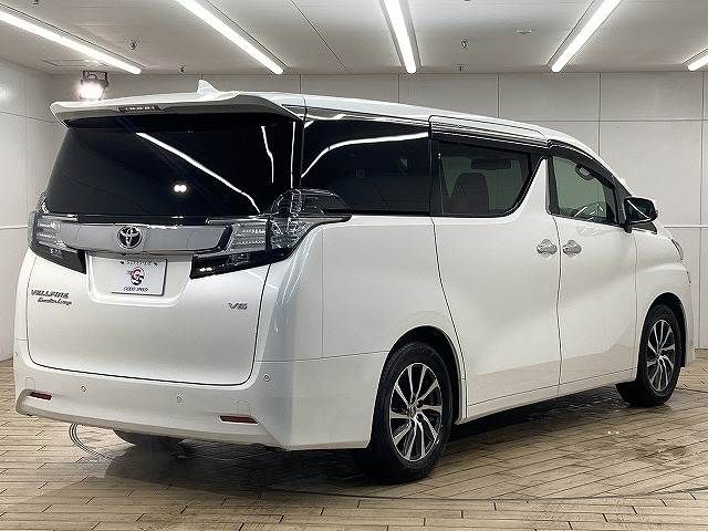 TOYOTA VELLFIRE 2017 Image 31