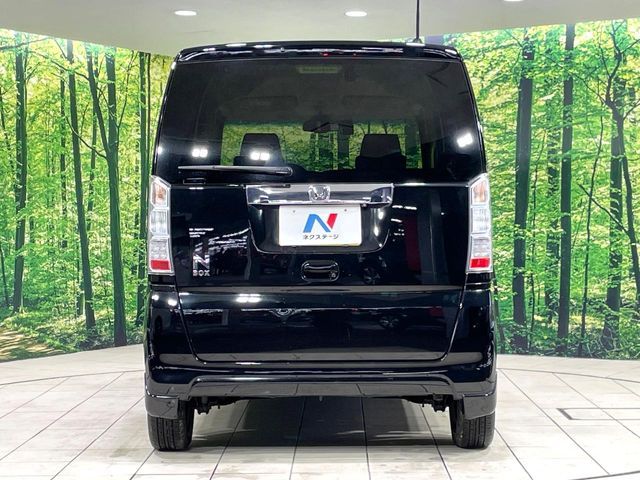 HONDA N BOX 2017 Image 31