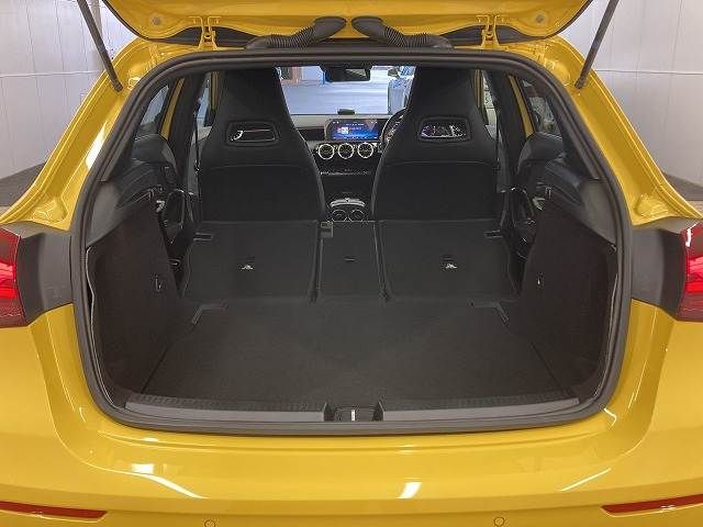 MERCEDES BENZ A CLAS 2024 Image 31