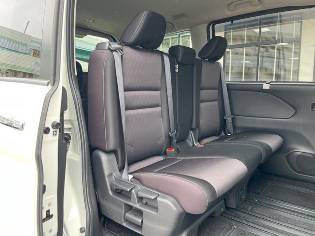 NISSAN SERENA  S-HYBRID 2017 Image 31